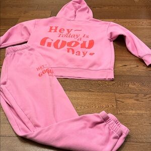 Universal Thread sweat set